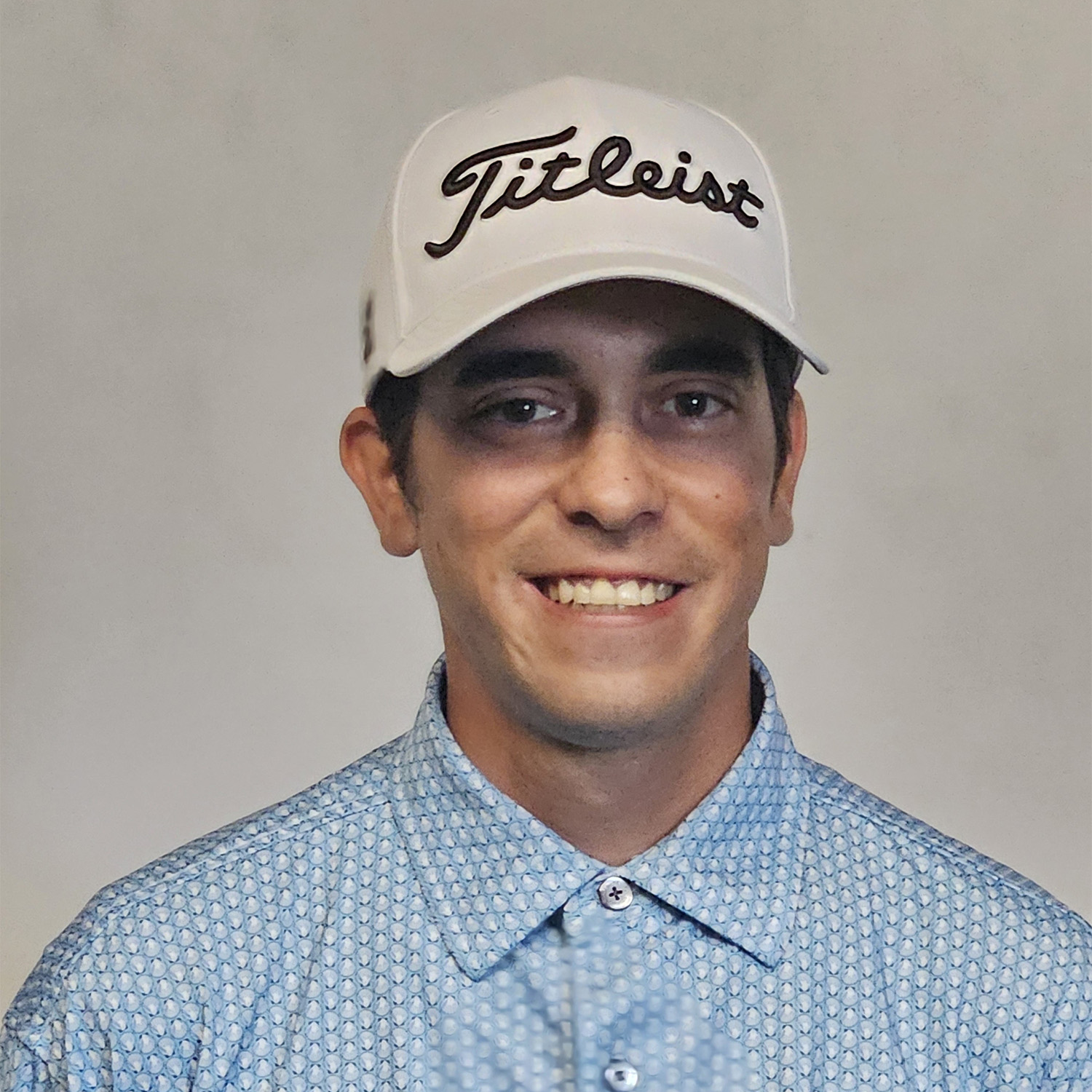 Headshot for Branden Mcleod, golf coach at Transcend Golf Kitchener