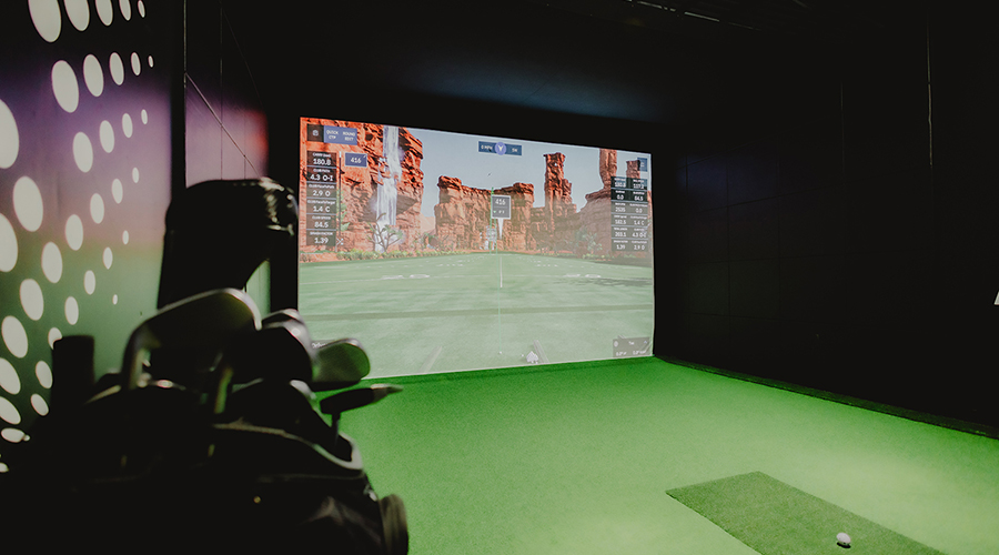 Trackman indoor golf range